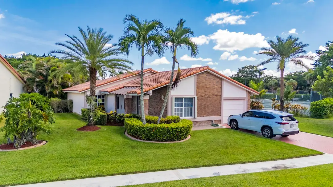 19626 Sea Pines Way, Boca Raton, FL 33498