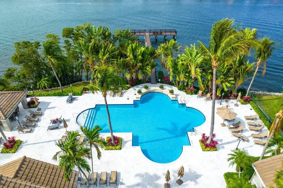 3606 S OCEAN Boulevard 105, Highland Beach, FL 33487