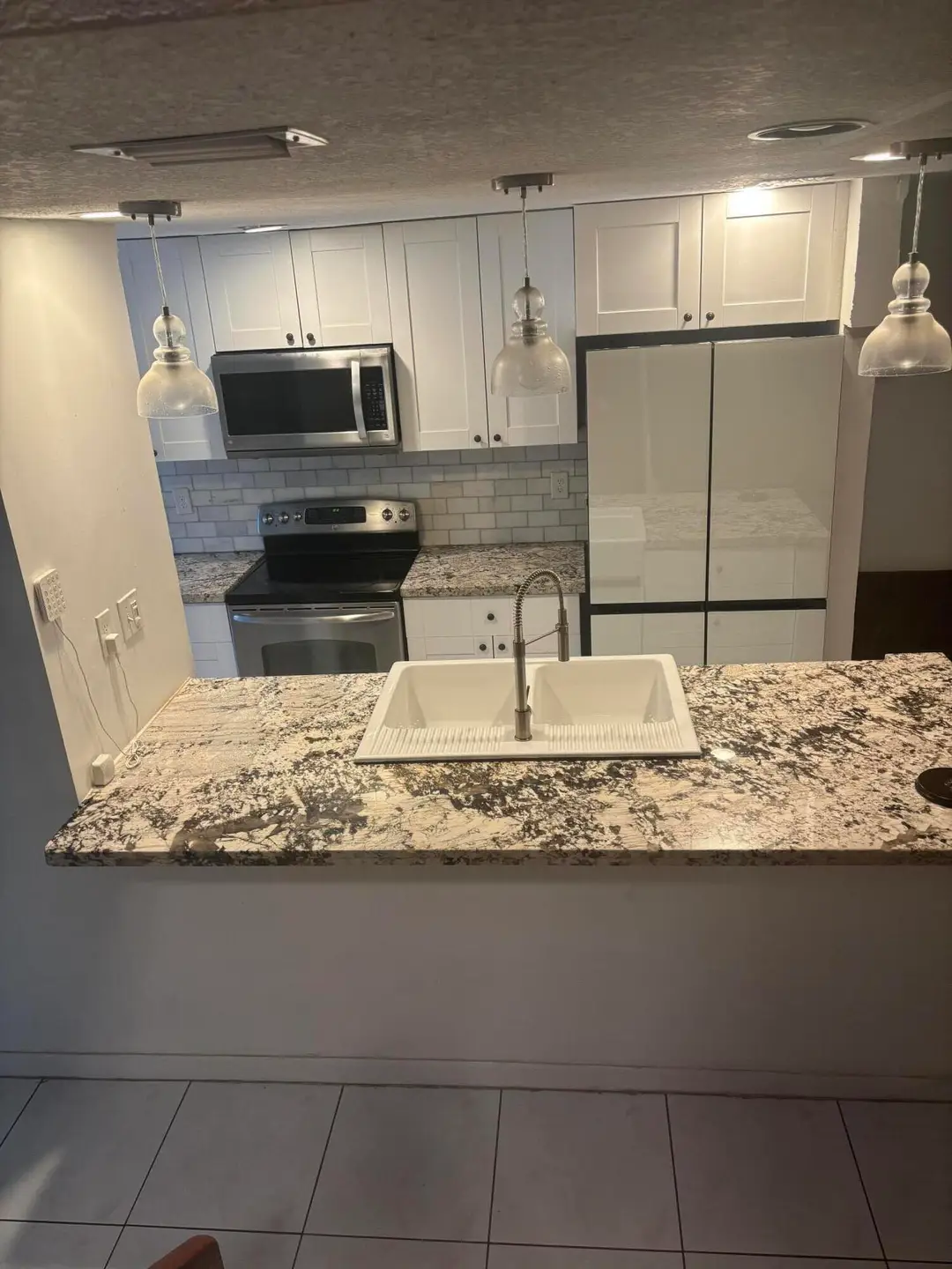 8240 NW 9TH Street 3, Plantation, FL 33324