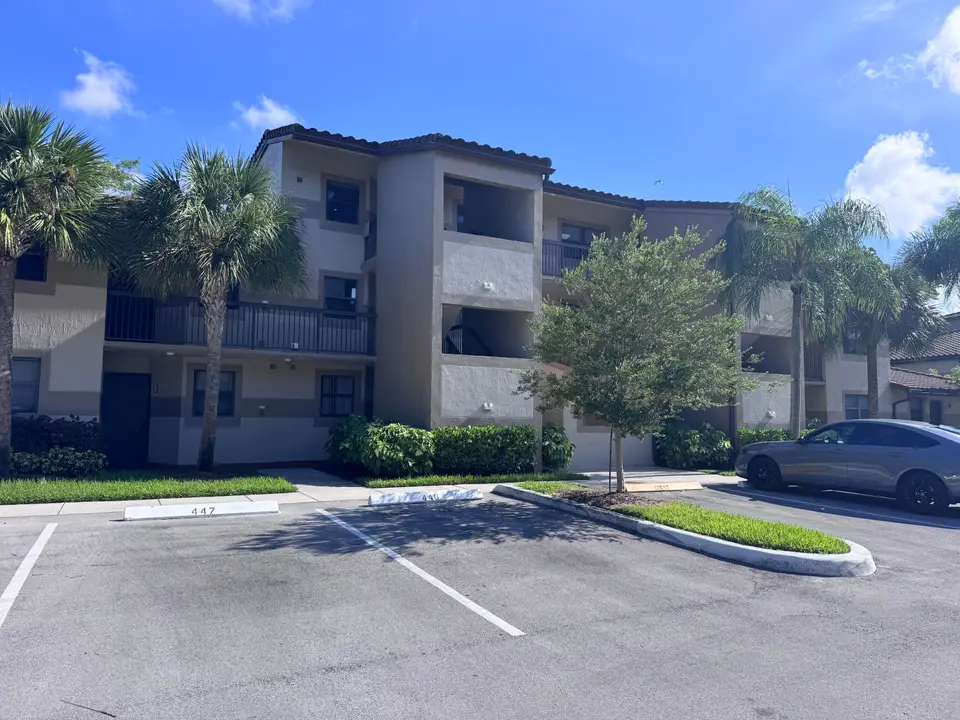 9957 NOB HILL Place 9957, Sunrise, FL 33351