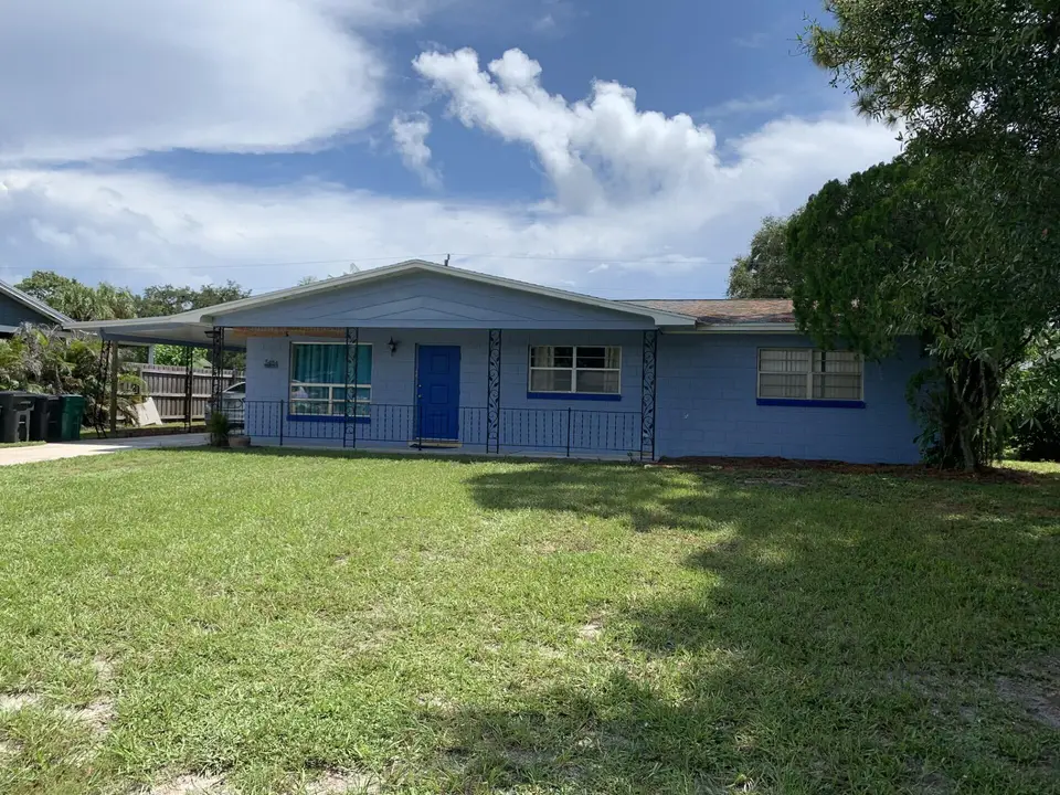 3484 Sunrise Boulevard, Fort Pierce, FL 34982