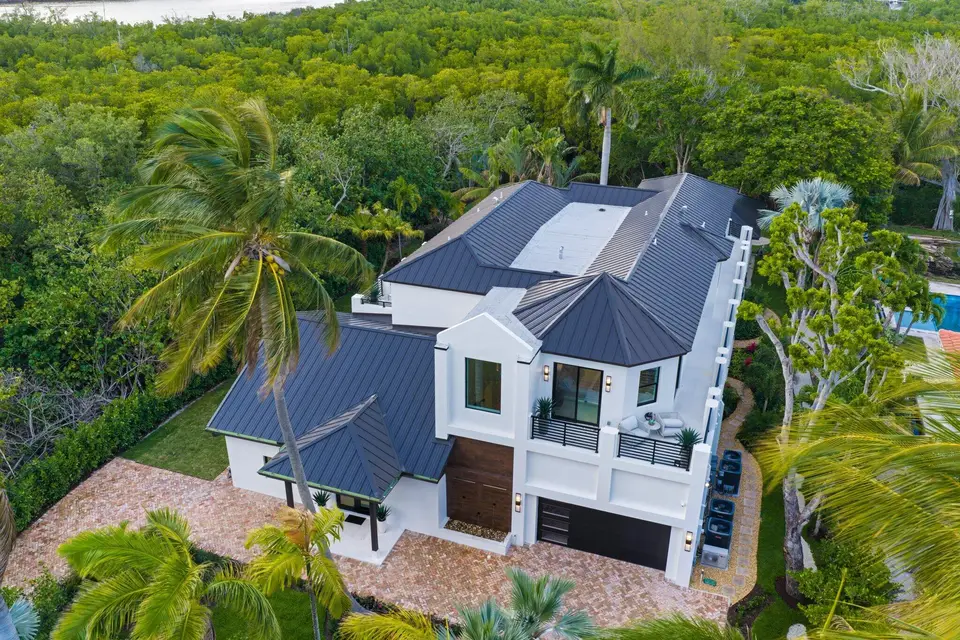 23 COCONUT Lane, Ocean Ridge, FL 33435