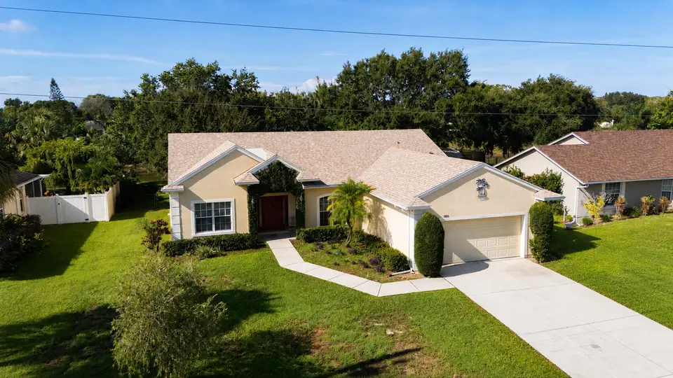 610 SW COLLEGE PARK Road, Port St. Lucie, FL 34953