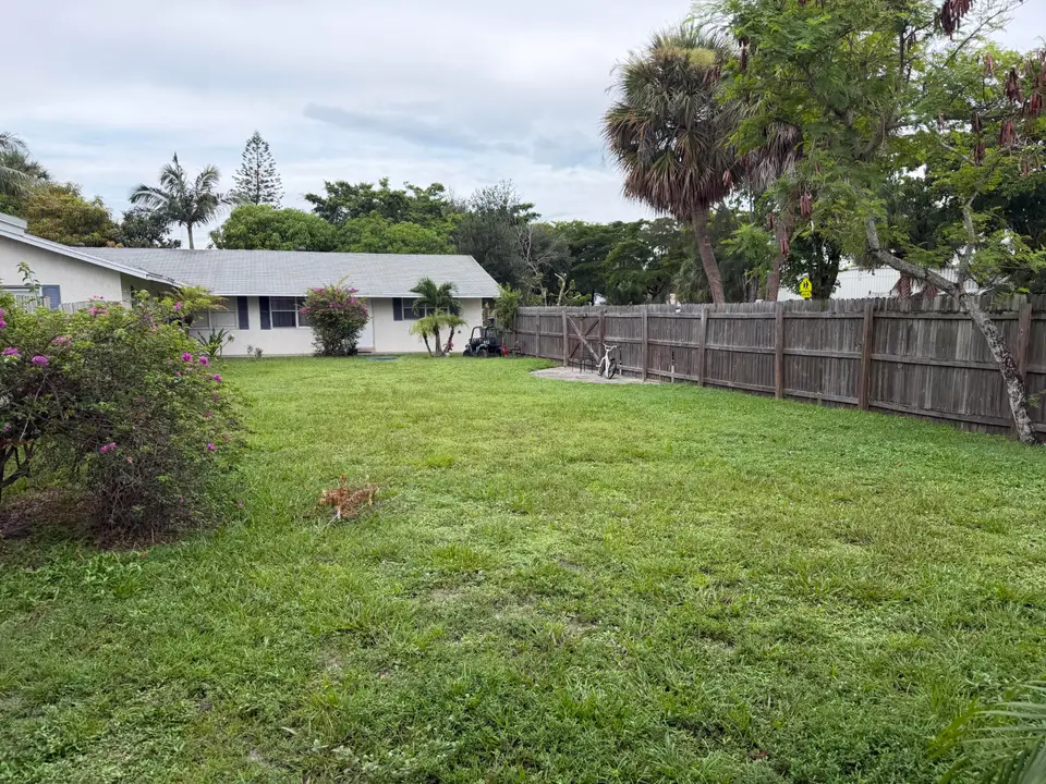 3778 NOKOMIS Avenue, Westgate, FL 33409