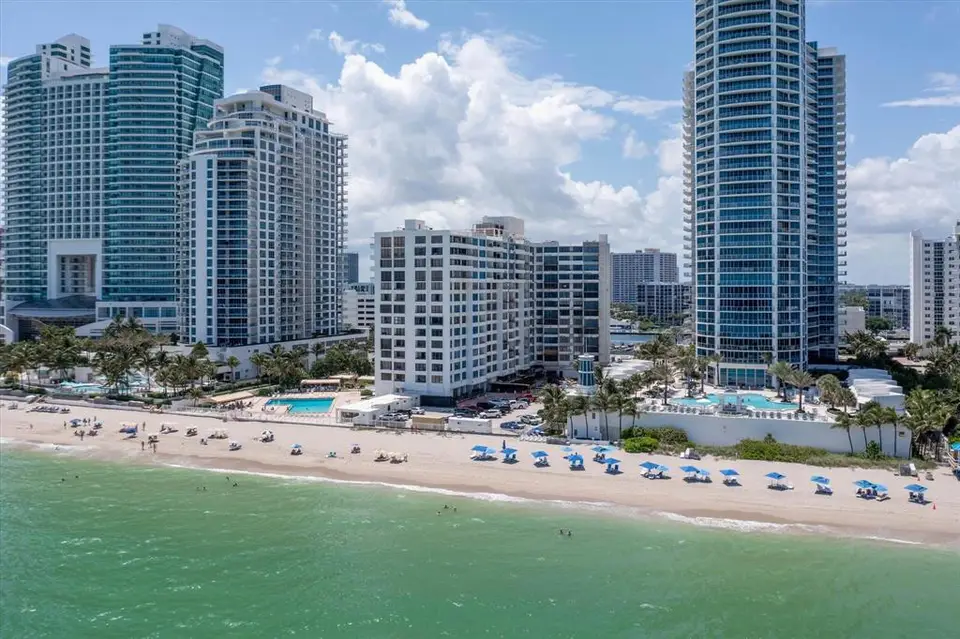 3505 S Ocean Drive 203, Hollywood, FL 33019