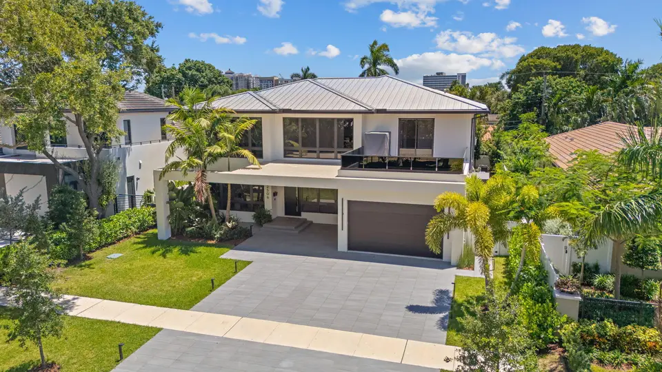 2506 NE 14TH Street, Fort Lauderdale, FL 33304