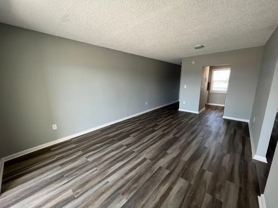 2605 NW 135TH Street 101, Opa-Locka, FL 33167