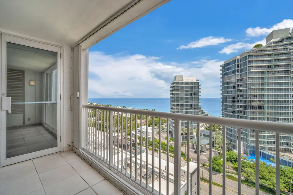 2200 NE 33rd Avenue 17C, Fort Lauderdale, FL 33305