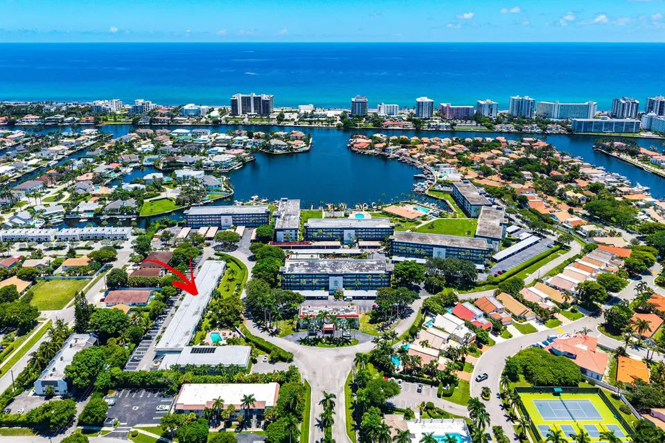207 Tropic Isle Drive 208, Delray Beach, FL 33483