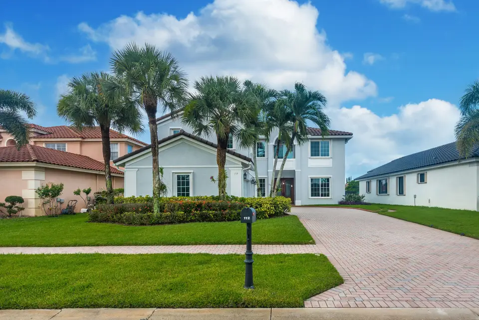 112 ISOLA Circle, Royal Palm Beach, FL 33411