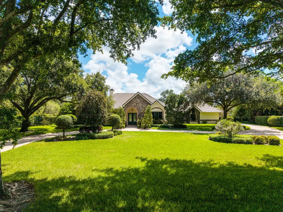 5591 W Leitner Drive, Coral Springs, FL 33067