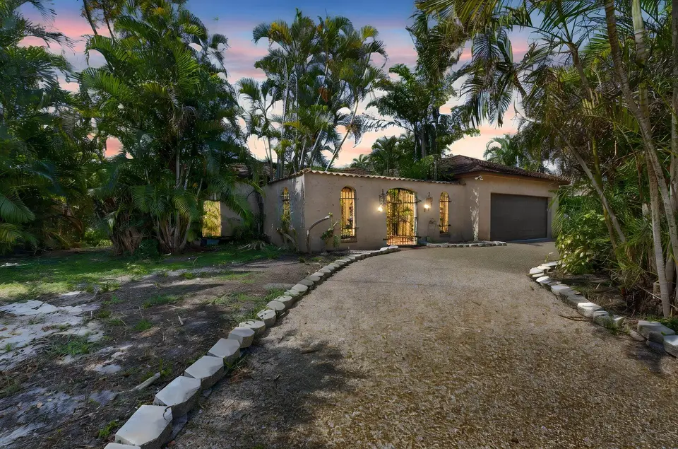 5688 WIND DRIFT Lane, Boca Raton, FL 33433