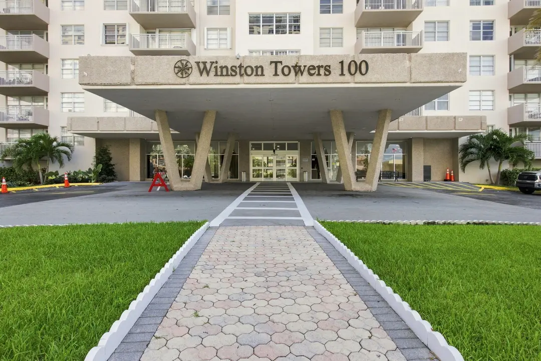 250 174th Street, Sunny Isles Beach, FL 33160