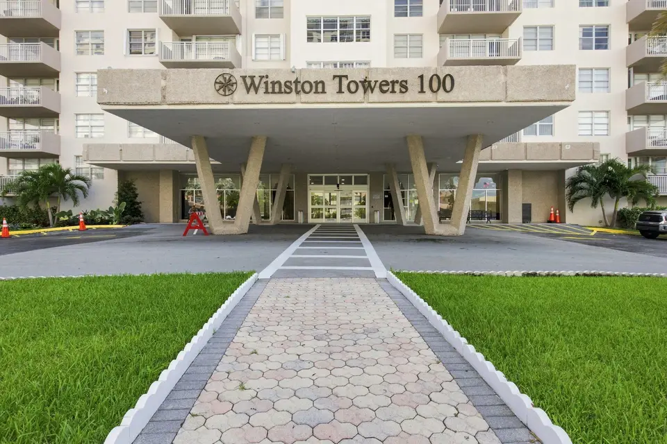 250 174th Street, Sunny Isles Beach, FL 33160