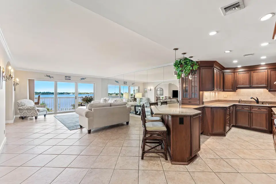 2600 N Flagler Drive 509, West Palm Beach, FL 33407
