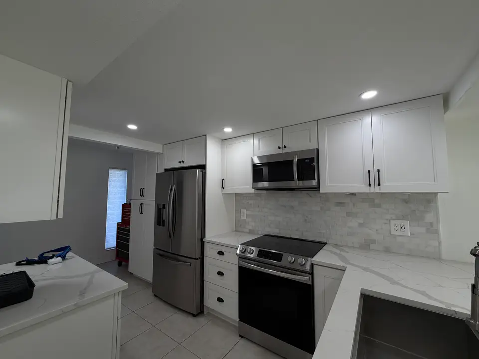 20 ROYAL PALM Way 3020, Boca Raton, FL 33432
