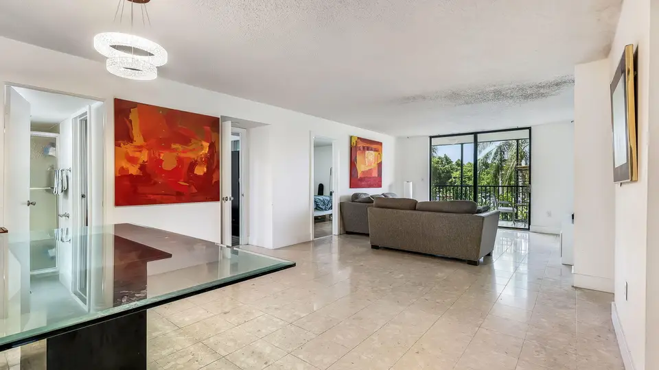 900 NE 195TH Street 217, Miami, FL 33179