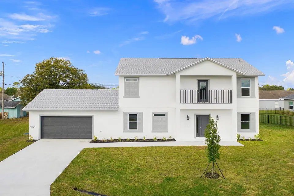 1351 SW Don Court, Port St. Lucie, FL 34953