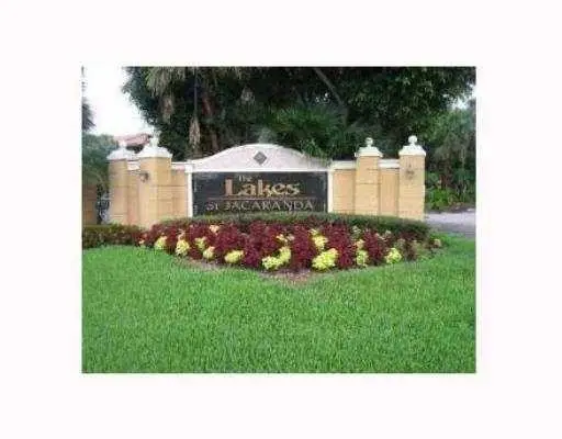 10773 CLEARY Boulevard 110, Plantation, FL 33324