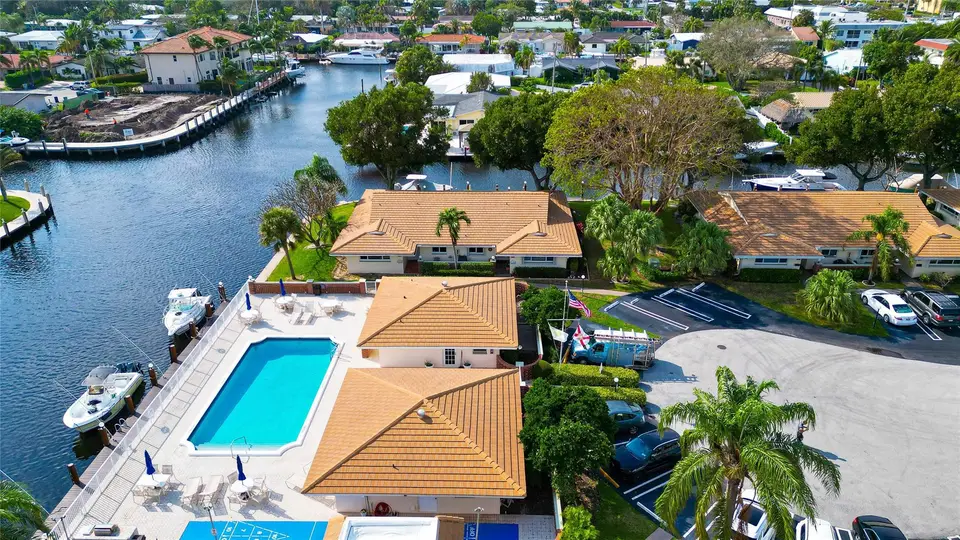 1340 NE 28TH Avenue 242, Pompano Beach, FL 33062