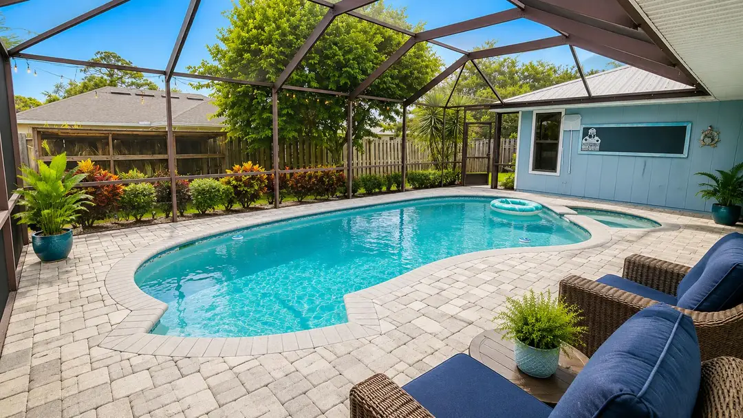 757 SE LIGHTHOUSE Avenue, Port St. Lucie, FL 34983