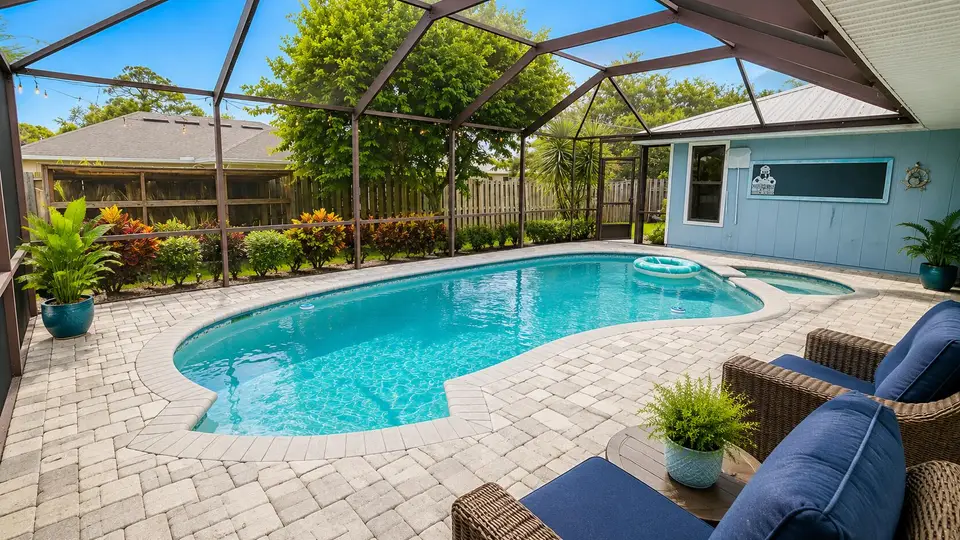 757 SE LIGHTHOUSE Avenue, Port St. Lucie, FL 34983