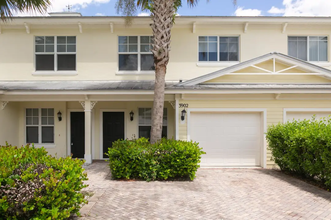 3902 SABAL Way, Fort Pierce, FL 34981
