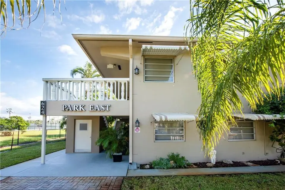 624 NE 10th Avenue 5, Fort Lauderdale, FL 33304