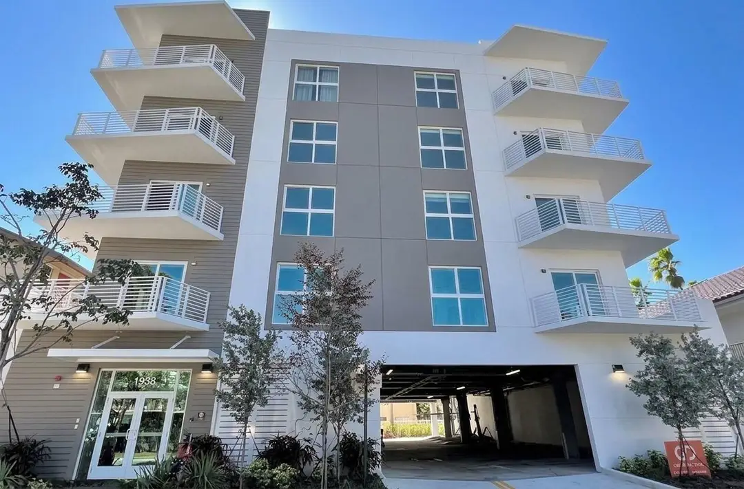 1938 JACKSON Street 202, Hollywood, FL 33020