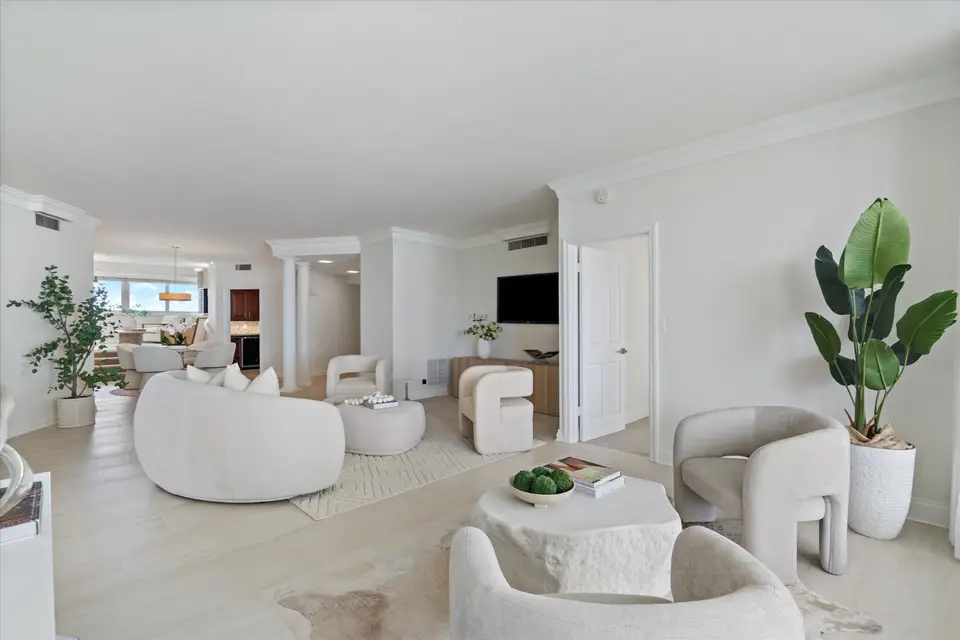 333 SUNSET Drive 502, Fort Lauderdale, FL 33301