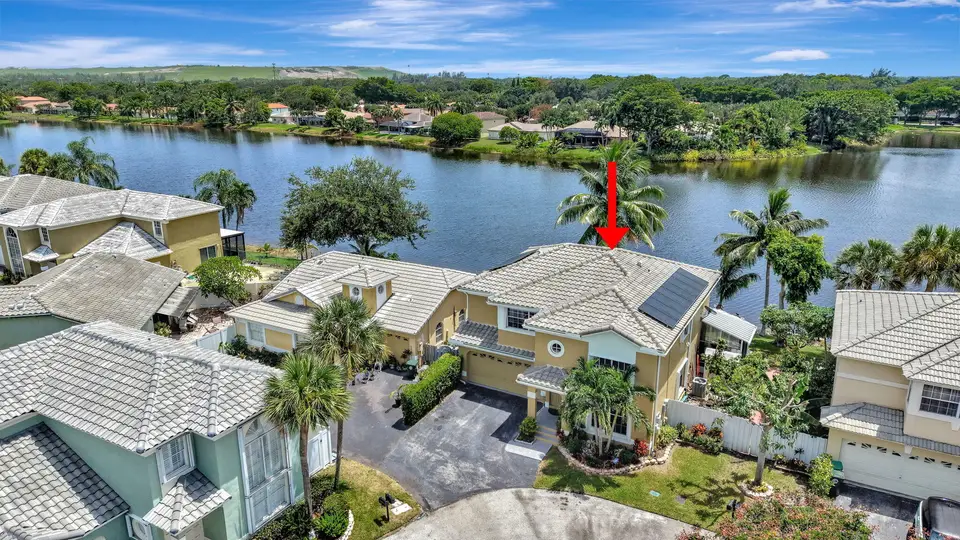 5456 NW 44th Way, Coconut Creek, FL 33073