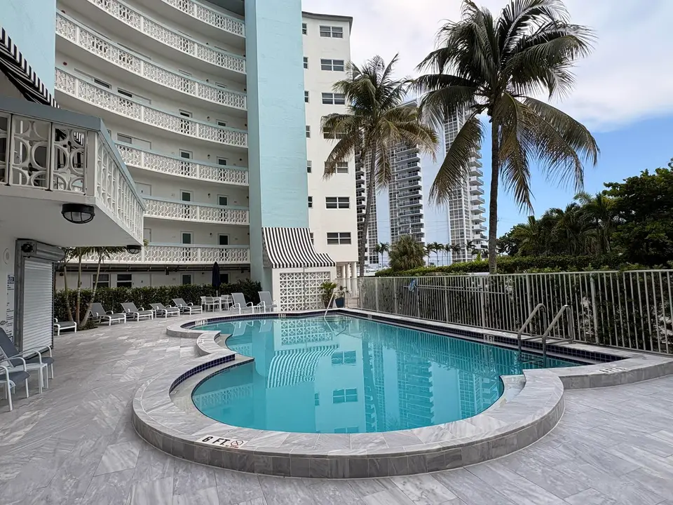 3250 NE 28TH Street 405, Fort Lauderdale, FL 33308