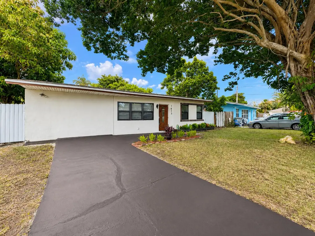 1673 NE 31st Street, Pompano Beach, FL 33064