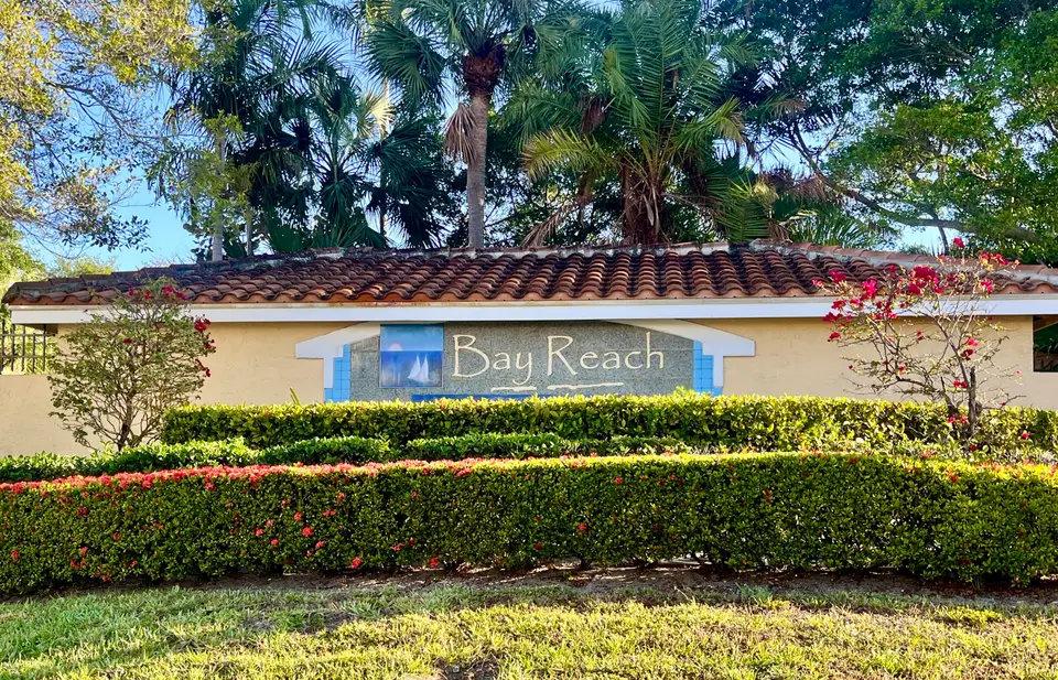 1105 Lake Shore Drive, Lake Park, FL 33403