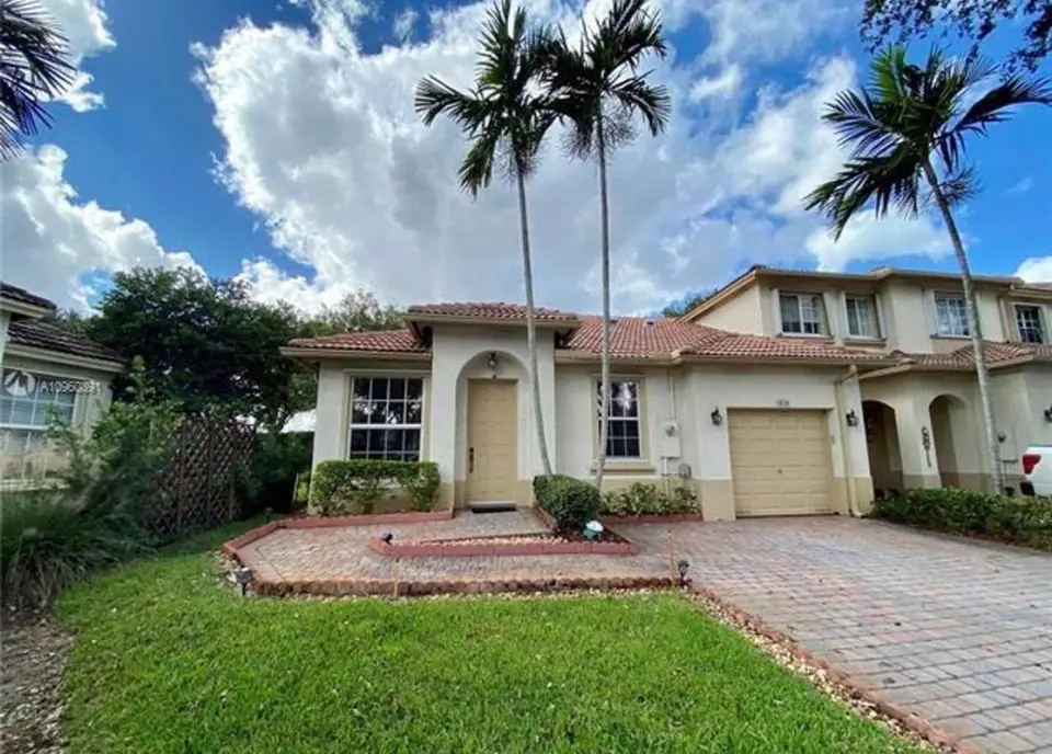 1828 NW 79TH Way NW, Pembroke Pines, FL 33024