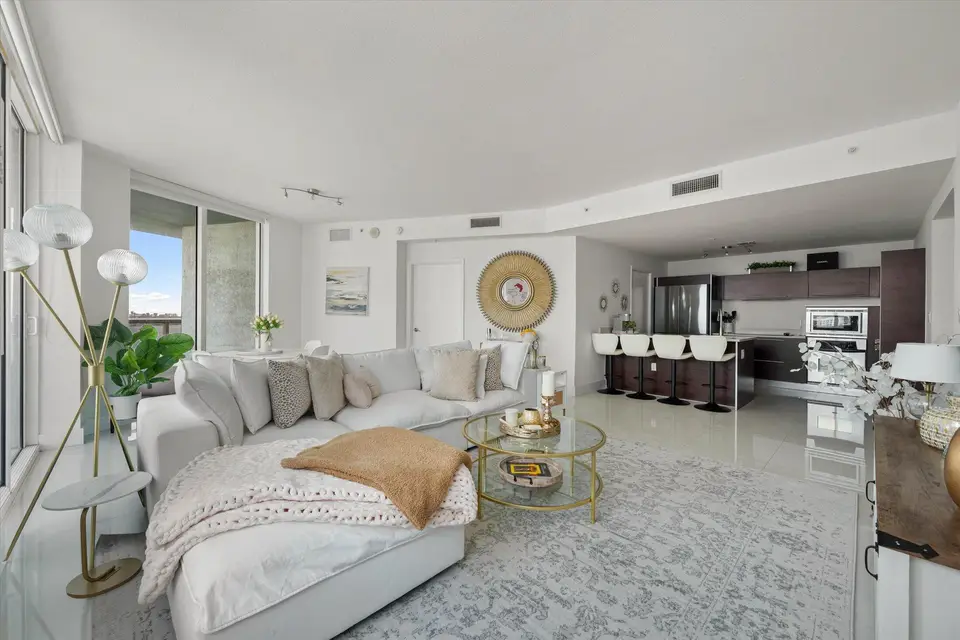 1900 N Bayshore Drive 2312, Miami, FL 33132