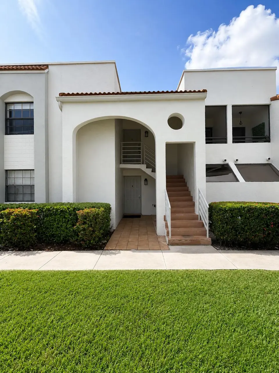 3545 MAGELLAN Circle 352-5, Aventura, FL 33180