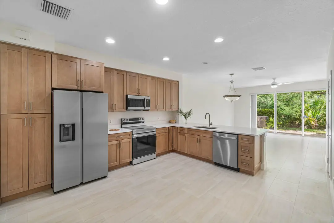 Open Kitchen