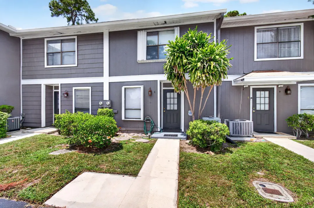799 HILL Drive C, West Palm Beach, FL 33415