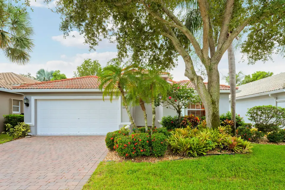 6806 Rienzo Street, Lake Worth, FL 33467