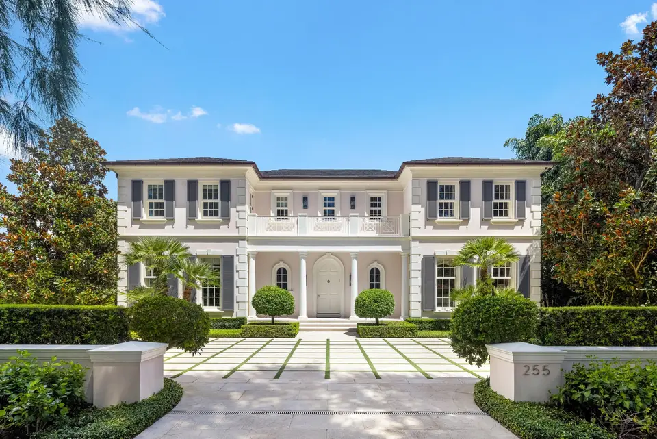 255 Wells Road, Palm Beach, FL 33480