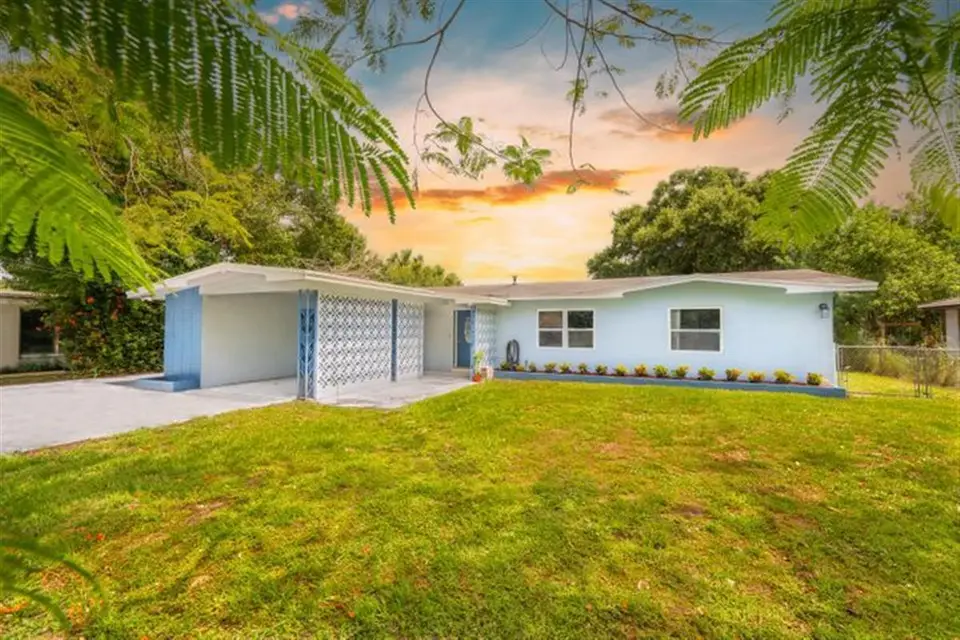 2120 CORTEZ Boulevard, Fort Pierce, FL 34982
