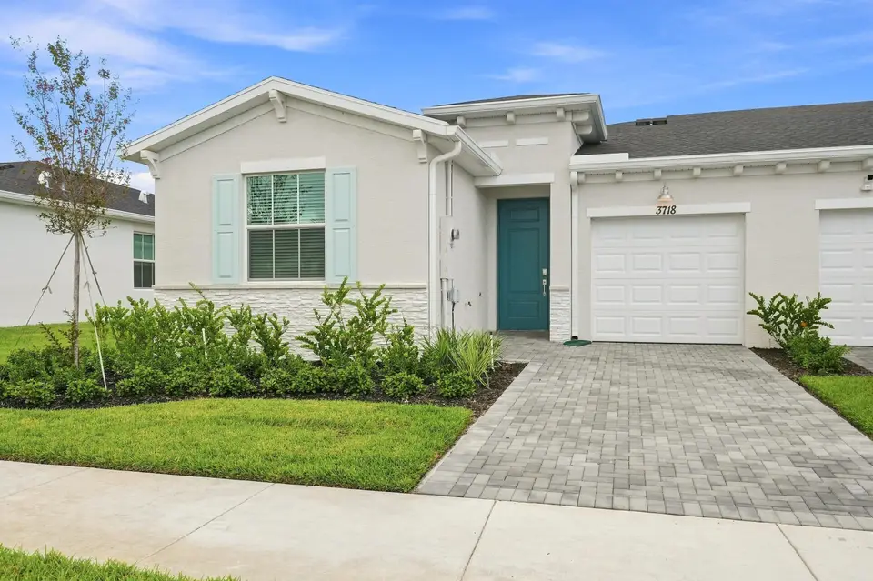 3718 HARBORSIDE Avenue, Fort Pierce, FL 34946