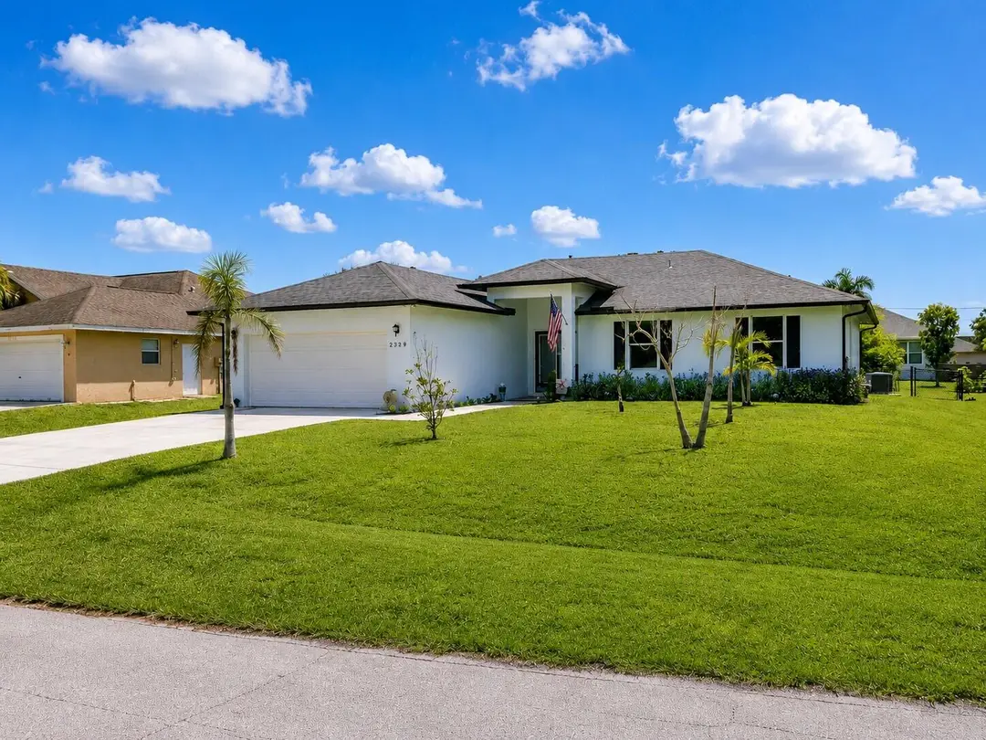 Schumann front house mls