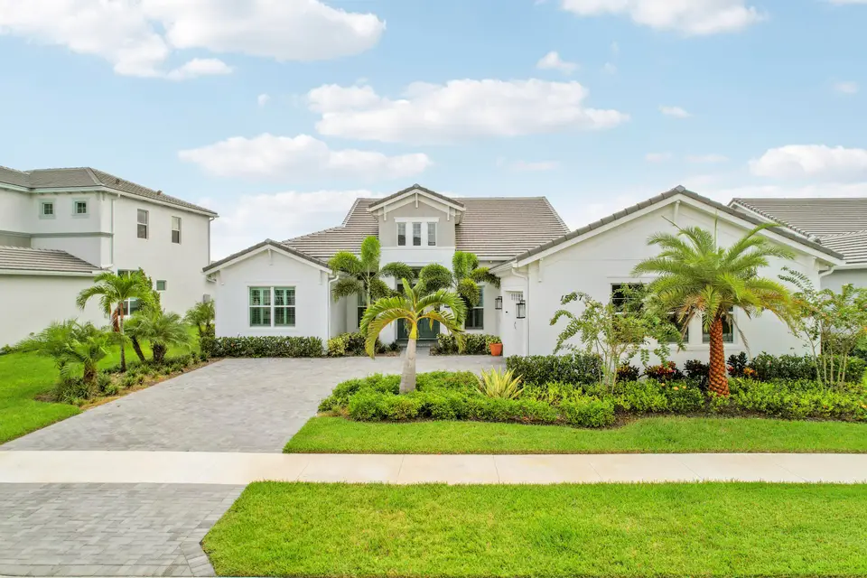 15187 Wildwood Circle, Westlake, FL 33470