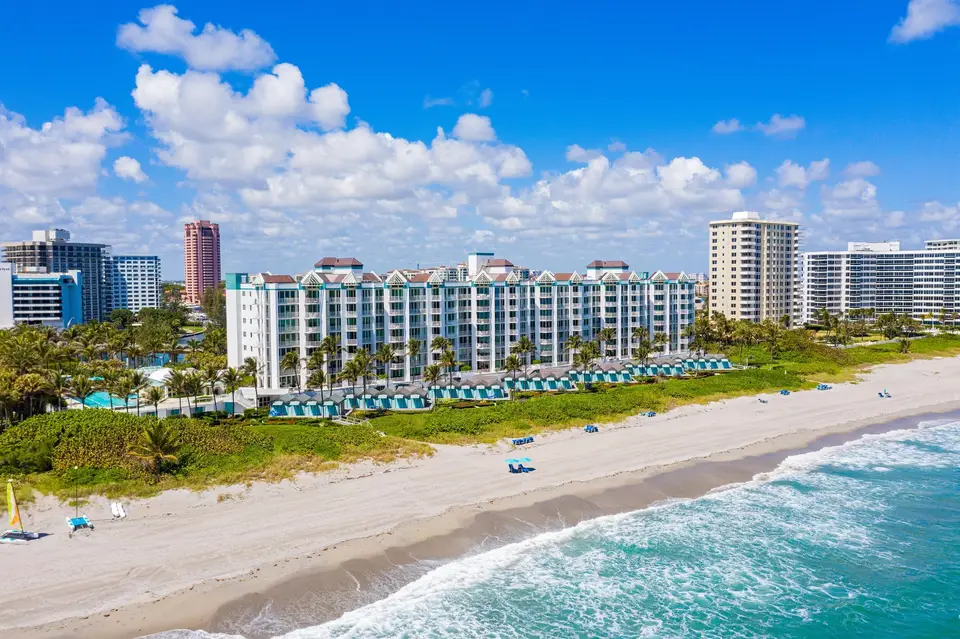 800 S Ocean Boulevard PH4, Boca Raton, FL 33432