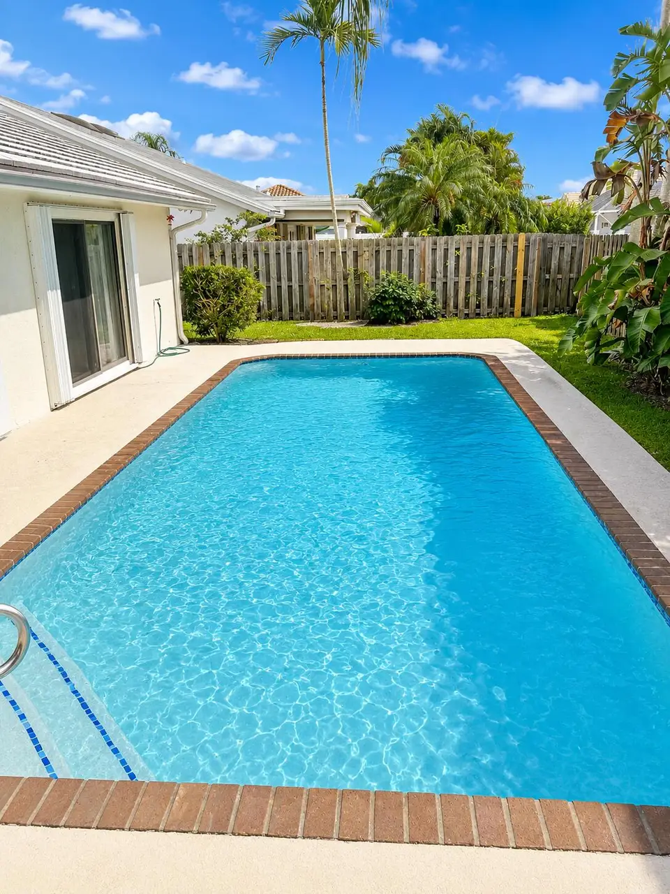 400 SEQUOIA Lane, Boca Raton, FL 33487