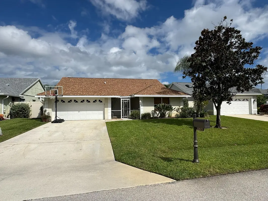 12872 Meadowbend Drive, Wellington, FL 33414