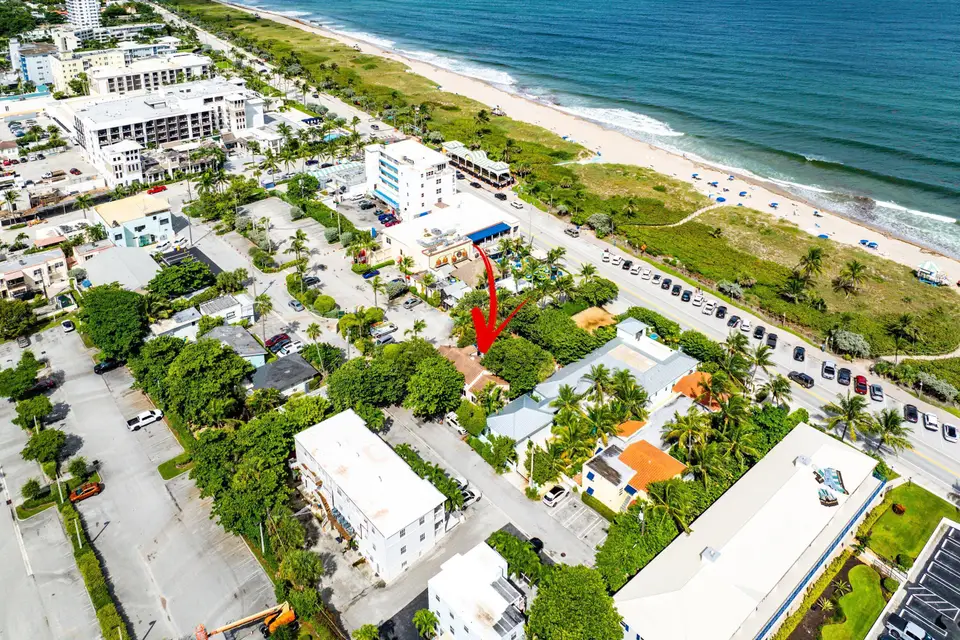 72 S Ocean Boulevard 1, Delray Beach, FL 33483