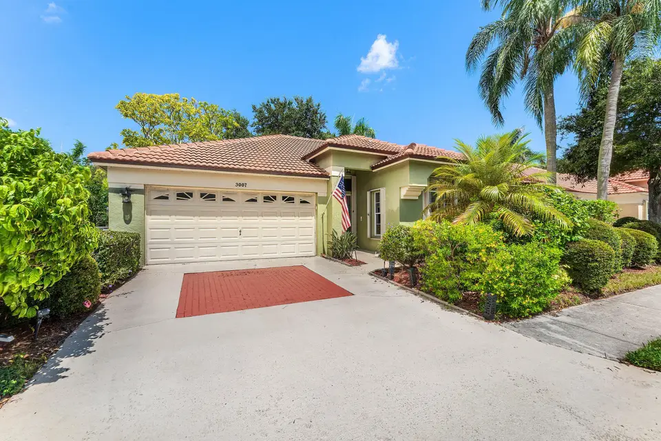 3007 Casa Rio Court, Palm Beach Gardens, FL 33418